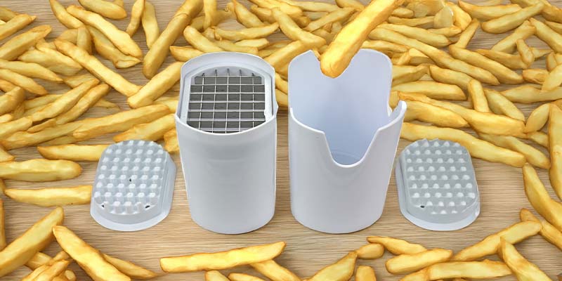selbstgemachte-pommes-herstellen-mit-dem-pommes-schneider