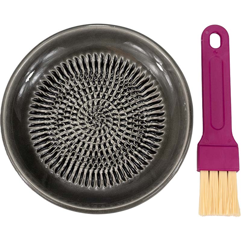 Keramikreibeteller (Obsidian) Keramikreibe mit Pinsel - für Ingwer, Parmesan etc., 2tlg.