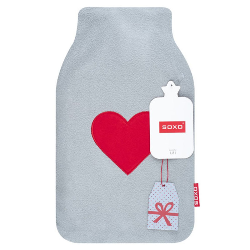 SOXO Wärmflasche 1,8l grau mit rotem Herz – Bezug, warm & kuschelig für Winter