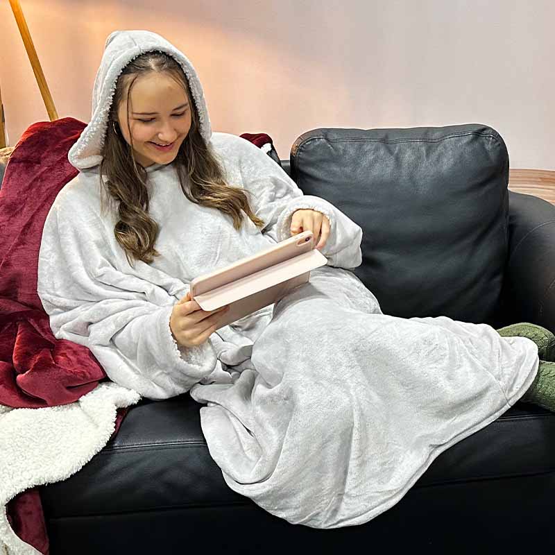 Sherpa Hoodie Decke mit Ärmel grau sherpa-hoodie-decke-mit-aermel-grau